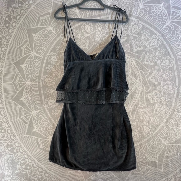 Anthropologie Dresses & Skirts - 💚👗ANTHROPOLOGIE POL VELVET LACE RUFFLE TOP WOMEN SIZE L LARGE MINI DRESS 0012
